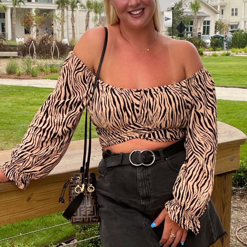 Black and Cream Ruched Off-the-Shoulder Crop Top